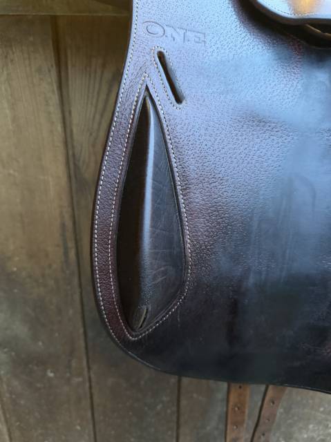 Selle Jump&rsquo;in Monocartier 17,5&rdquo;