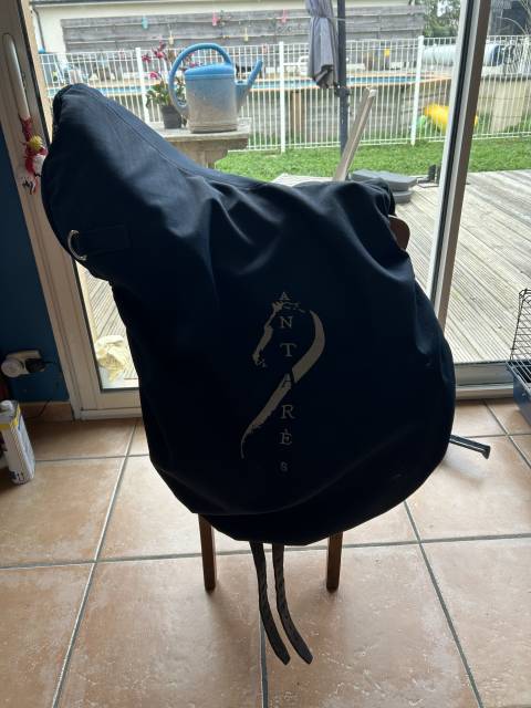 Selle Antar&egrave;s mono quartier 17.5