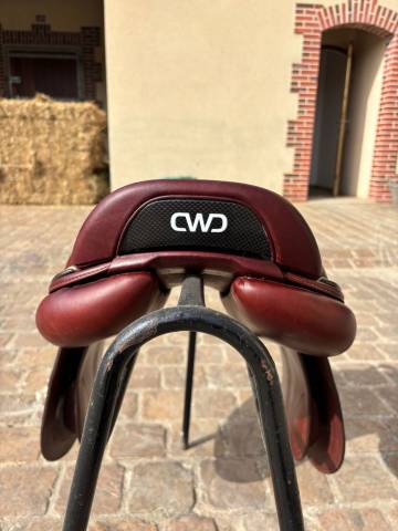 Selle CWD 2G's semi creuse