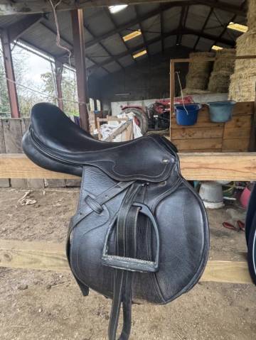 selle &eacute;ric thomas lugano 