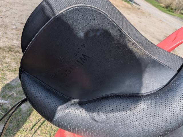 Wintec 500 SC Hart troussequin carr&eacute; 17"