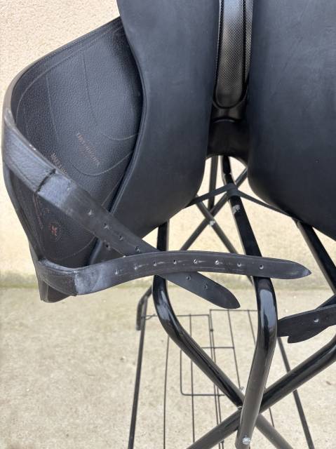 &Agrave; vendre Selle de dressage Devoucoux Harmonie