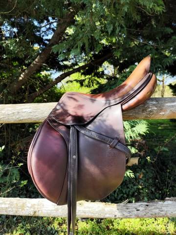 Selle CWD 16,5 pouces 