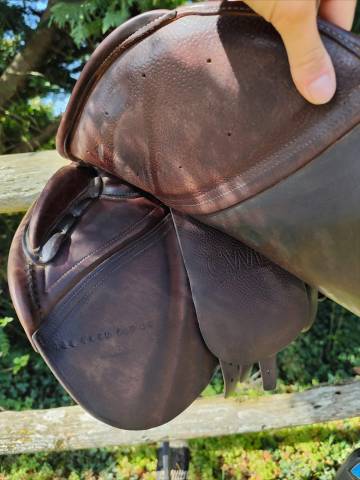 Selle CWD 16,5 pouces 