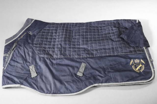 Couverture d&rsquo;&eacute;curie Fouganza 145 cm &ndash; 400g 