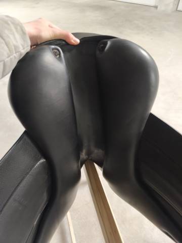 Selle dressage equipe 17