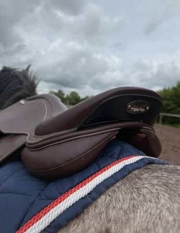 Selle Tekna 17 pouces 