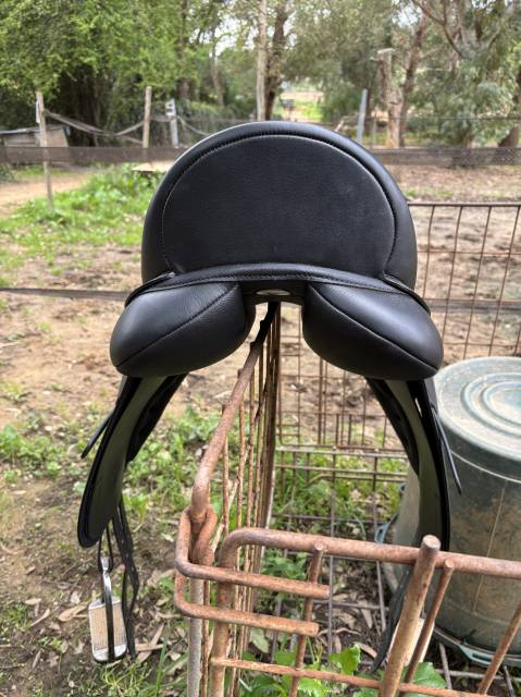 Selle Dressage Arena 18 