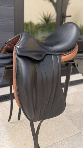 Selle de dressage Butet