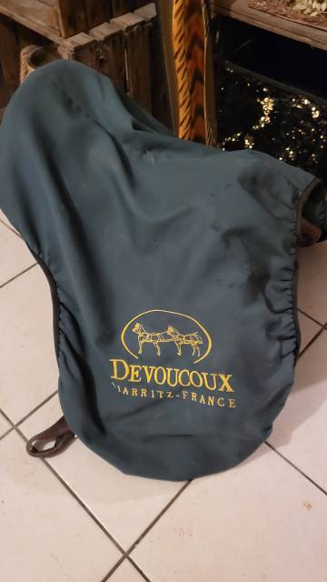 A saisir selle devoucoux oreka millesime 2010 17p