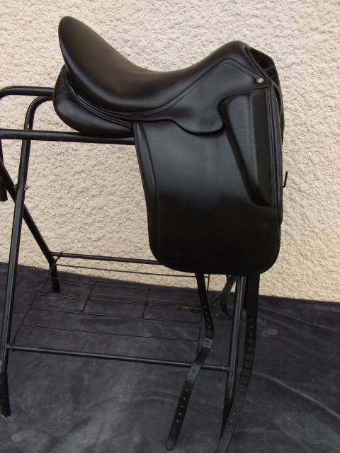 Selle Dressage Aulion 16'5/17'