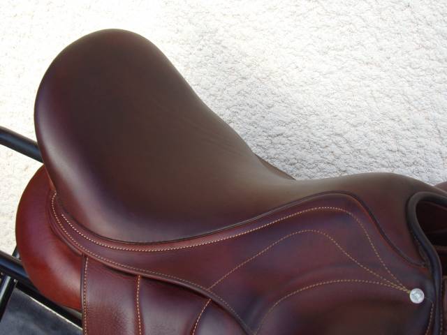 Selle Dressage Antares Concept 17'