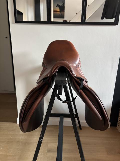 Selle Butet de 2021 doubl&eacute;e veau