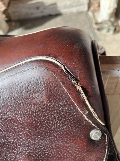 Selle DEVOUCOUX Taille 18 2AB 2017