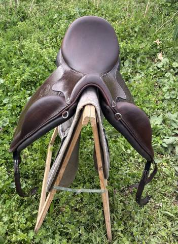 Selle de dressage Aachen II Forestier 