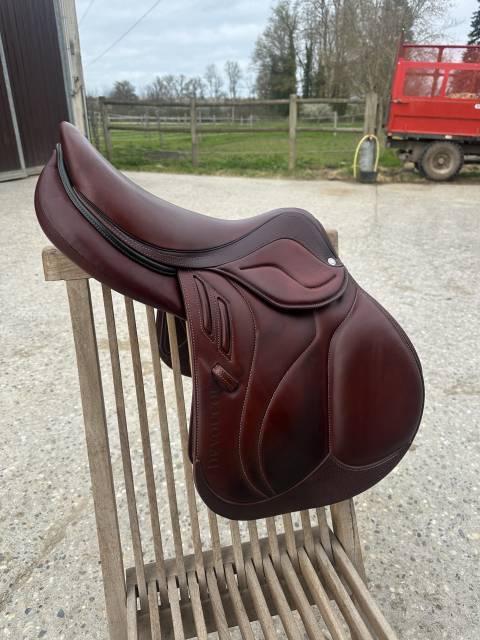  Selle Devoucoux Biarritz LAB 17&rdquo; &ndash; Double veau &ndash; 2023