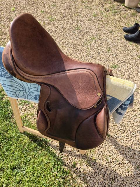 Belle selle occasion Eric Thomas Monoquartier Fitter