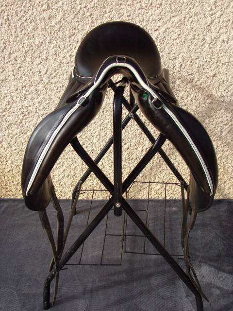 Selle Dressage Devoucoux Milady 17'