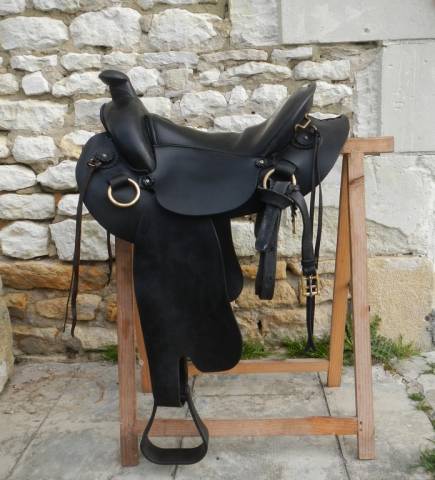 Selle de randonn&eacute;e Cathare