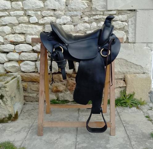 Selle de randonn&eacute;e Cathare