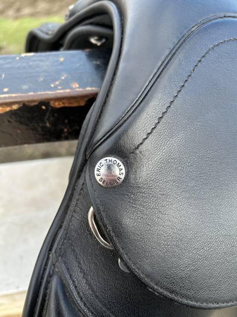 Selle &Eacute;ric Thomas New Hybrid jump (mi cuir mi synth&eacute;tique)  17p