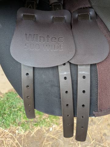 Wintec 500 Hart Wide brun 17" &eacute;tat neuf 