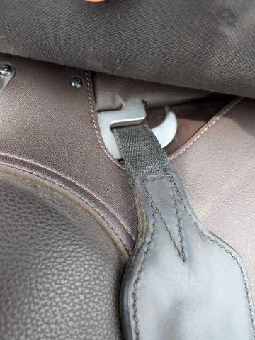 Wintec 500 Hart Wide brun 17" &eacute;tat neuf 