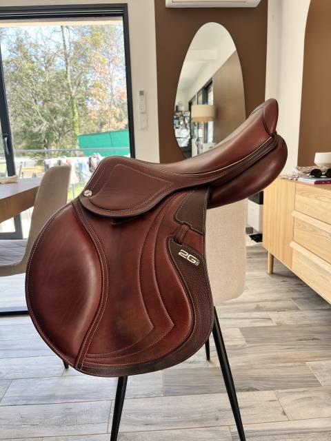 Selle CWD 2GS mademoiselle Taille 17,5 Ann&eacute;e 2021