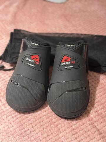 Gu&ecirc;tres zandona carbon pro