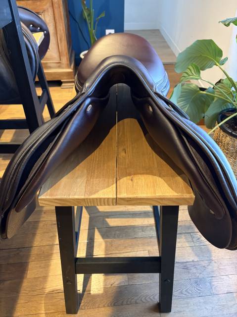 Selle Antar&egrave;s &eacute;volution 17,5