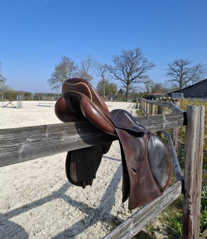 Selle Michel Robert prestige &agrave; vendre.