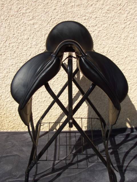 Selle Dressage Devoucoux Makila Harmonie 17'5