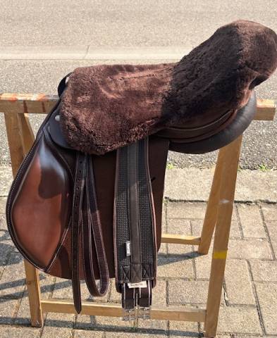 Selle Forestier club, ch&acirc;taigne, 18 pouces 