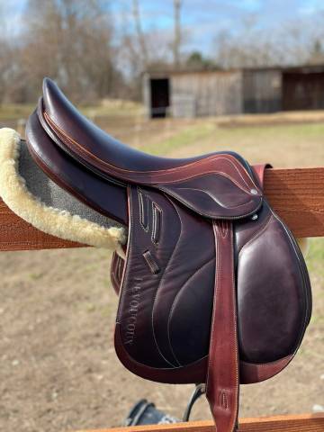 Selle Devoucoux Chiberta Lab