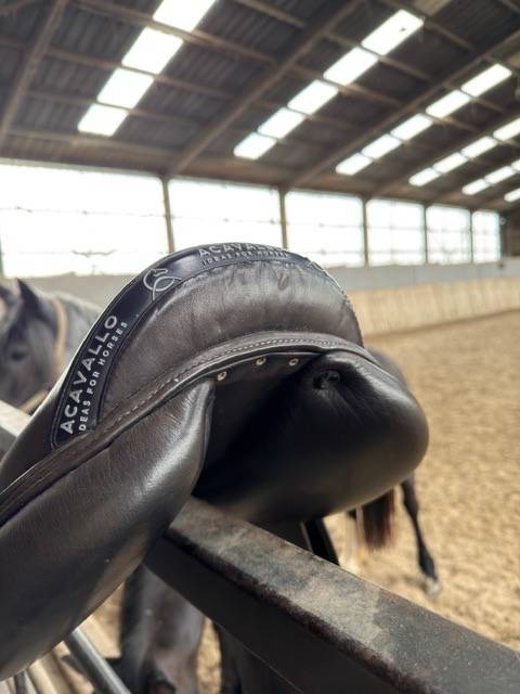 Selle Acavallo Taille 17 Arcade r&eacute;glable