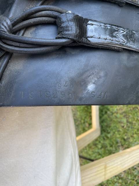 Selle dressage Stubben Aramis Equisoft 