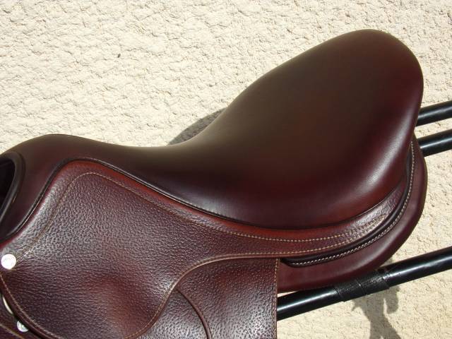 Selle Antares Obstacle Evo2 17'5 magnifique