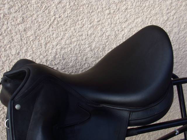 Selle Dressage Childeric DPL superbe &eacute;tat 