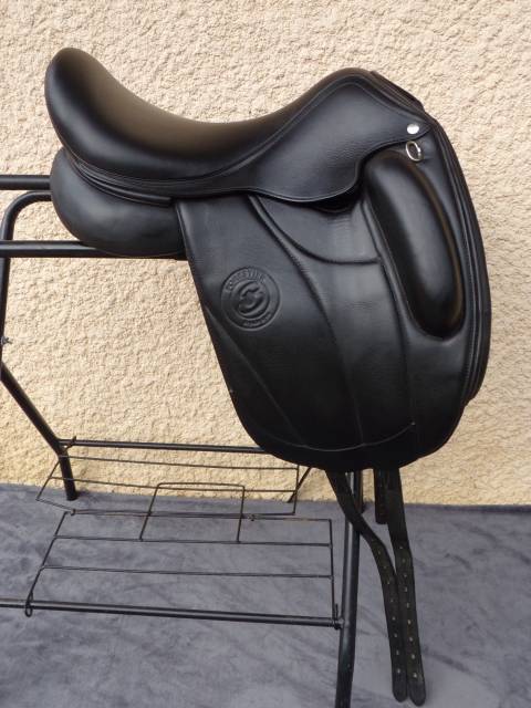 Selle Dressage Forestier Aachen 17'