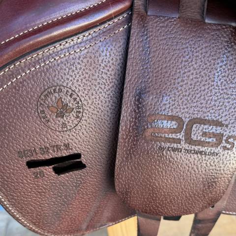 Selle CWD 2GS - 17,5 - sep 2025 - sous garantie 