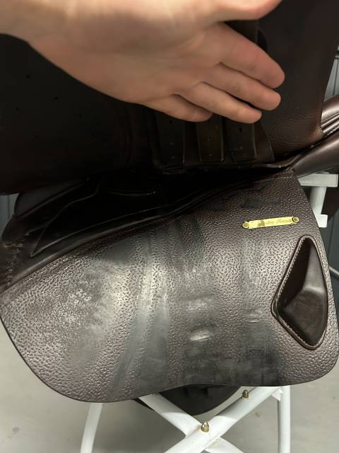 Selle CWD 2gs 17 pouce 