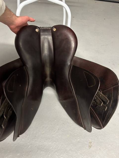 Selle CWD 2gs 17 pouce 