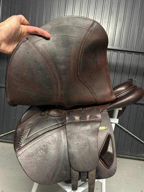 Selle CWD 2gs 17 pouce 