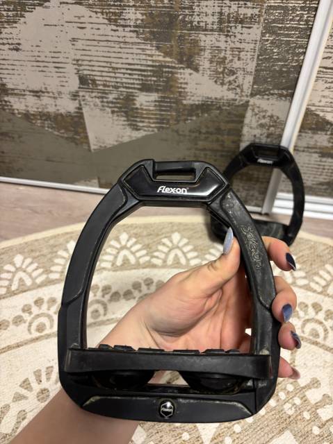 &Eacute;triers safe-on  flex-on