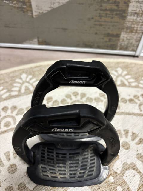 &Eacute;triers safe-on  flex-on