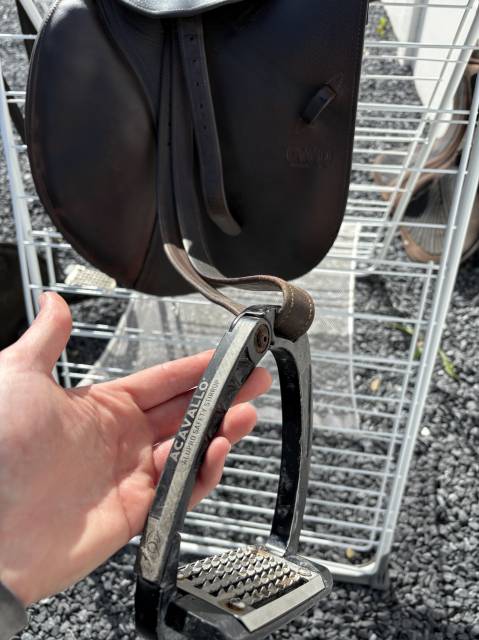 Selle CWD 17,5 pouces