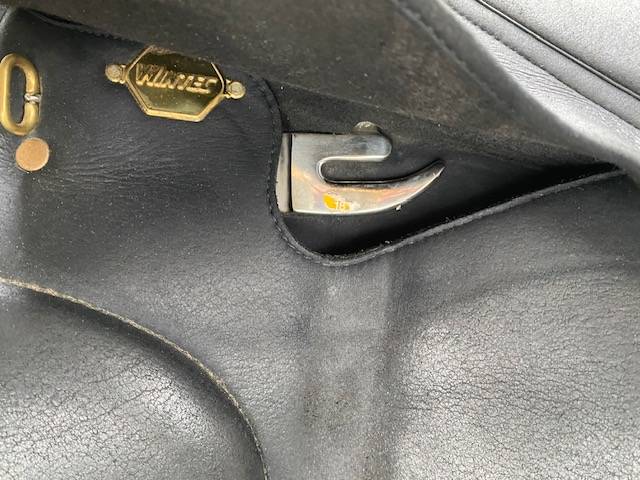 Selle dressage Wintec Isabell Werth CAIR 18" &ndash; bon &eacute;tat