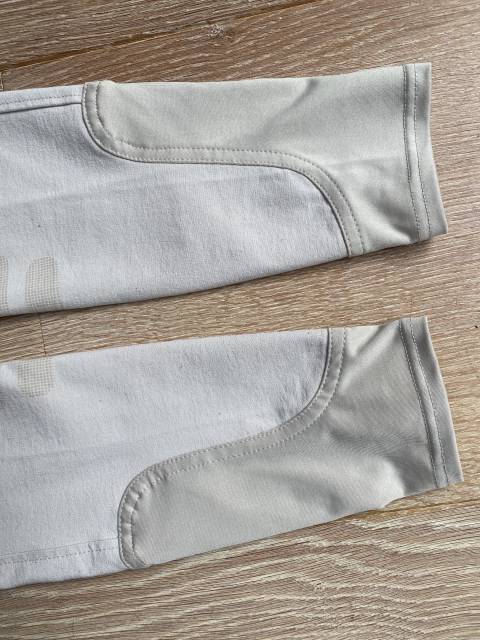 pantalon junior marque QHP beige taille 12 ans 