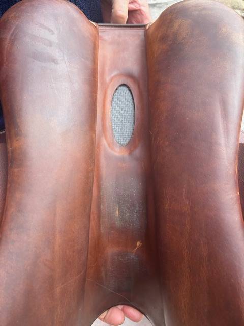 SELLE EQUIPE EK-26 ECARBON