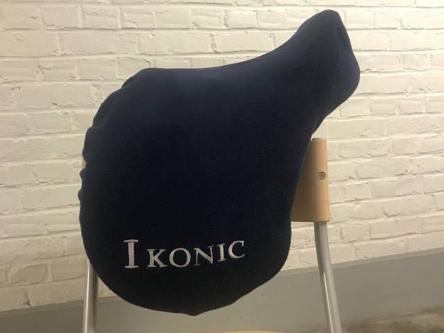 SELLE OBSTACLE IKONIC &ndash; 17.5 &ndash; &Eacute;TAT NEUF